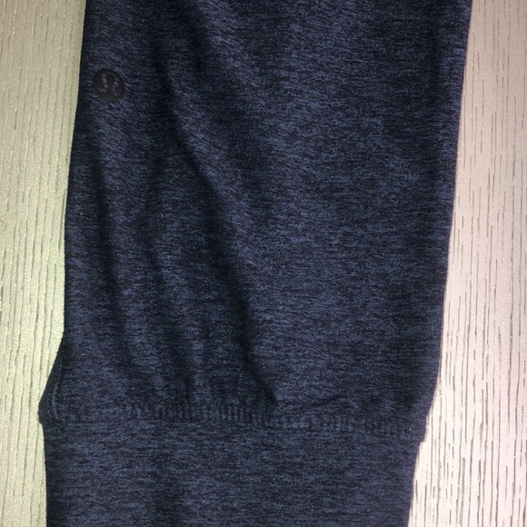 Lululemon Ready To Rulu Pant *Updated 25"
Heathered True Navy / Black - Picture 9 of 12